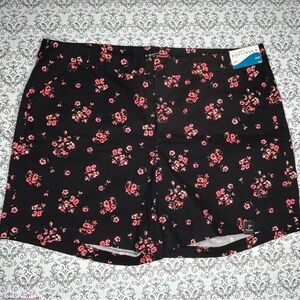 JPC Boutique Jamie Floral Dark Navy Women's Shorts, 18W